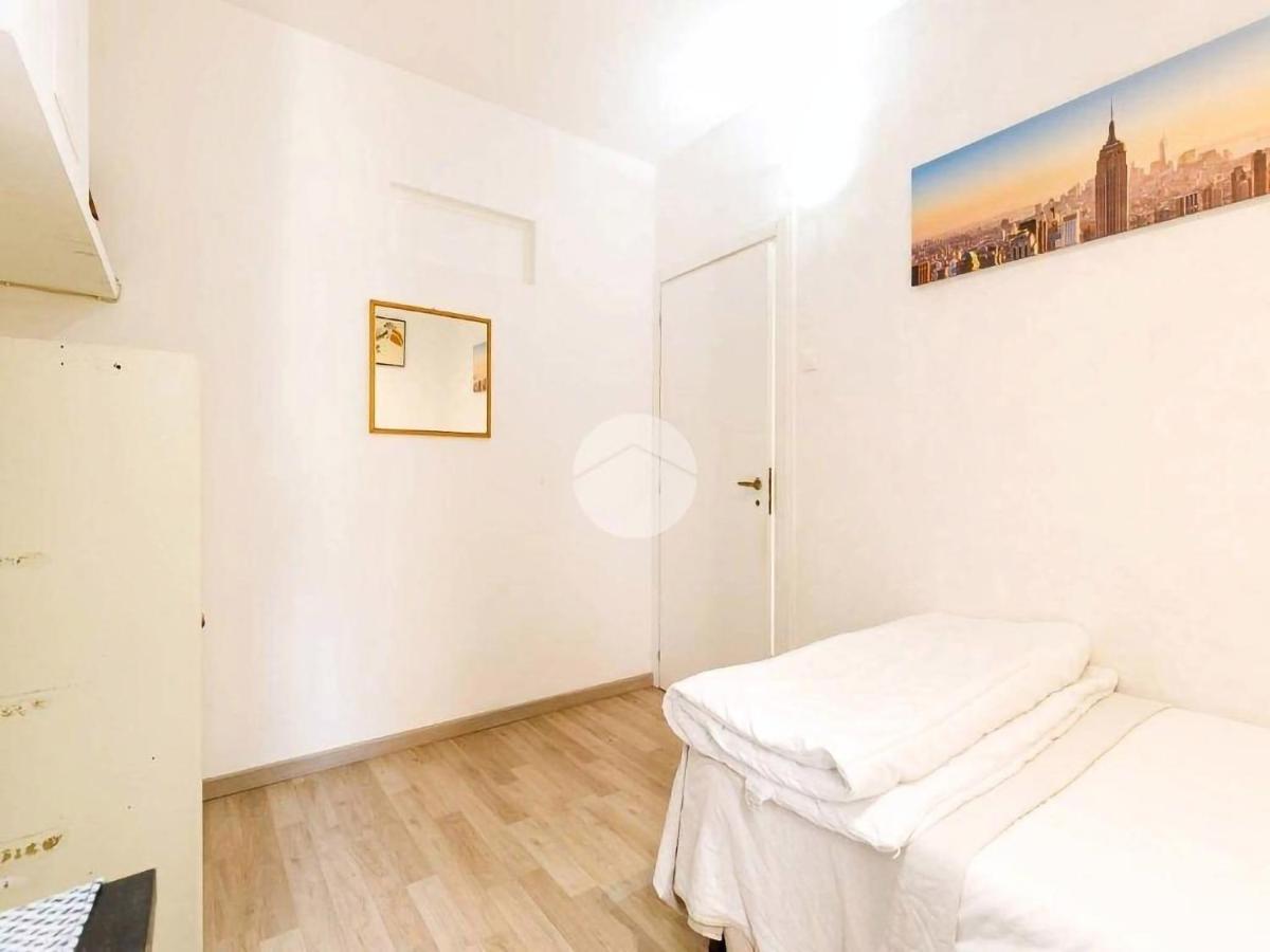 "Vacanze Romane" Stazione Tiburtina, Appartamento Tre Camere Da Letto 5 Posti Letto Exteriör bild