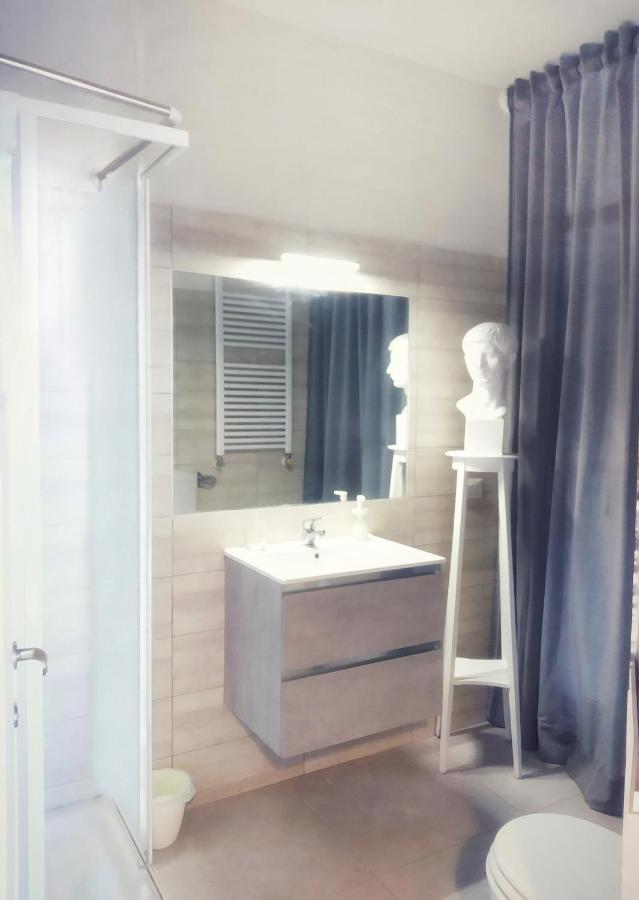 "Vacanze Romane" Stazione Tiburtina, Appartamento Tre Camere Da Letto 5 Posti Letto Exteriör bild